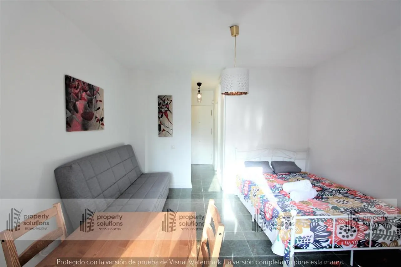 119 Iris Apartamentos - Piscina - Playa Cercana- Ubicacion Centrica Benalmadena